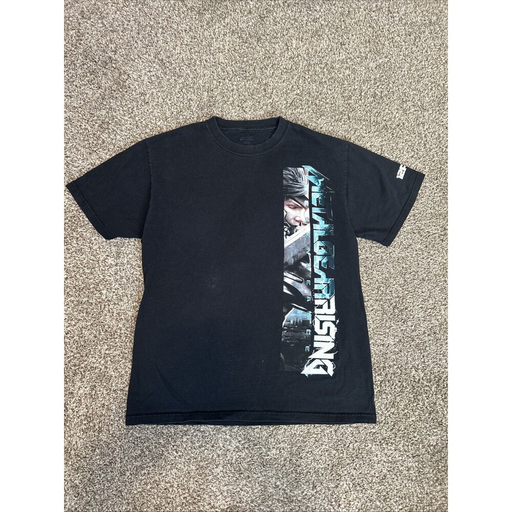 Rare Metal Gear Rising Revengeance Black T-Shirt Gaming Raiden Graphic Tee M